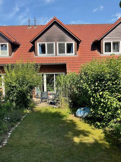 Reihenmittelhaus zum Kauf provisionsfrei 229.000 € 4 Zimmer 106,2 m² 246 m² Grundstück Am Park 25 Consrade Plate 19086