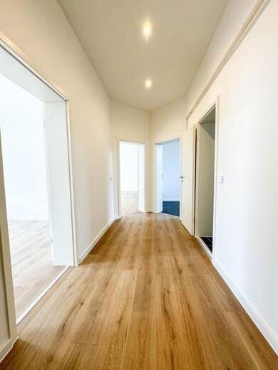 Wohnung zur Miete 880 € 4 Zimmer 97,3 m² 1. Geschoss Neuendorfer Str. 26 Altstadt Brandenburg an der Havel 14770