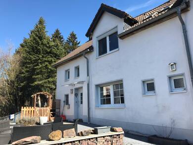 Haus zum Kauf provisionsfrei 299.000 € 10 Zimmer 196 m² 1.090 m² Grundstück Neroth 54570