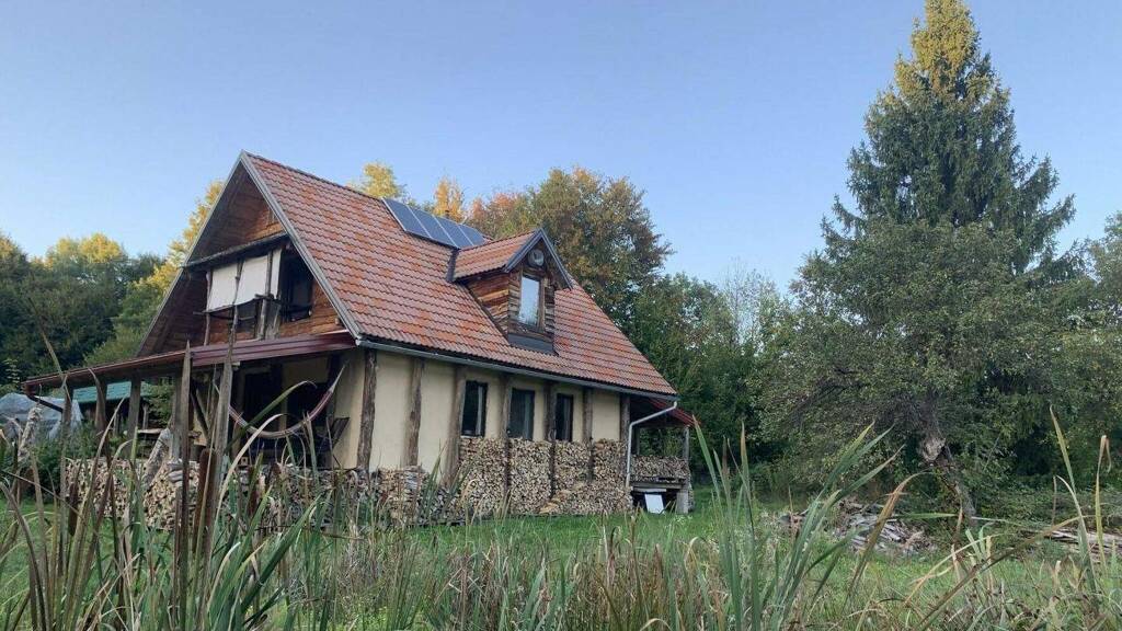 Einfamilienhaus zum Kauf 195.000 € 110 m² 2.000 m² Grundstück Topusko 44415