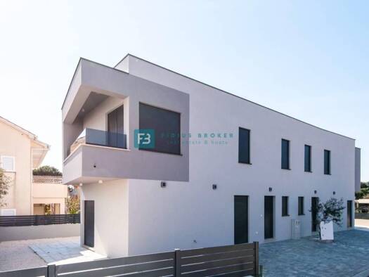 Haus zum Kauf 430.000 € 4 Zimmer 111 m² Zaboric, Sibenik - Okolica Sibenik