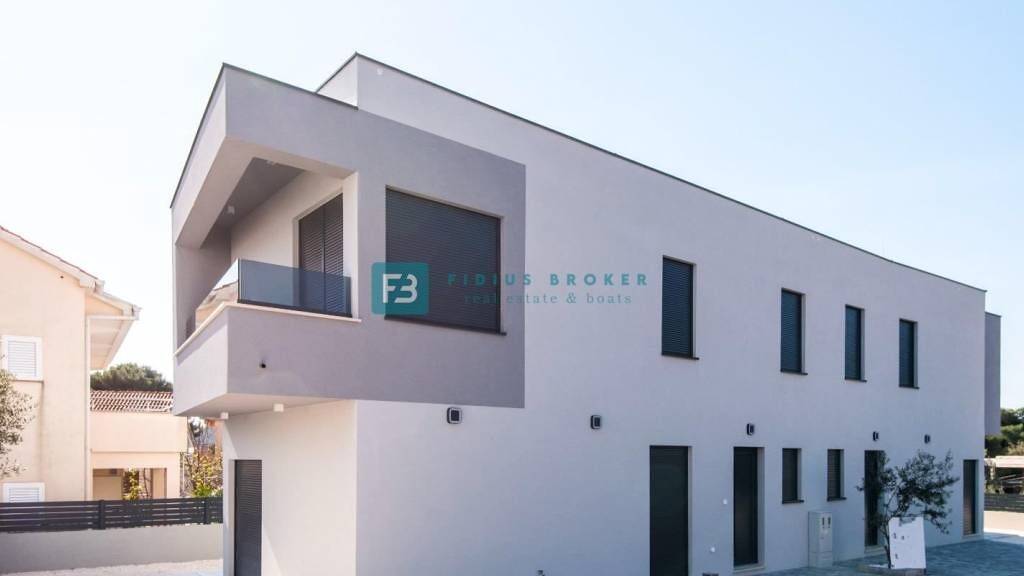 Haus zum Kauf 430.000 € 4 Zimmer 111 m² Zaboric, Sibenik - Okolica Sibenik