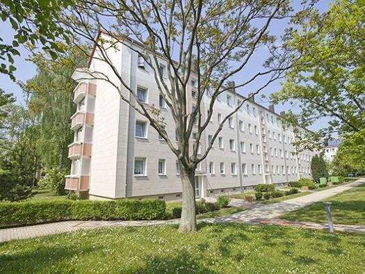 Wohnung zur Miete 408 € 3 Zimmer 58,2 m² 4. Geschoss Warschauer Str. 21 Südstadt Halle (Saale) 06130