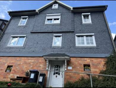 Mehrfamilienhaus zum Kauf provisionsfrei 179.000 € 9 Zimmer 270 m² 446 m² Grundstück Tierberg 25 Lauscha Lauscha 98724