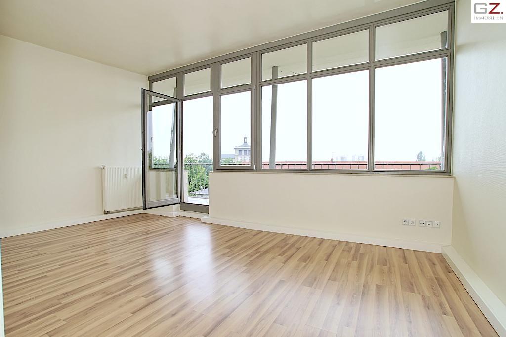 Wohnung zur Miete 590 € 2 Zimmer 48,3 m²<br/>Wohnfläche August- Bebel- Str. 17 Strehlen (August-Bebel-Str.) Dresden 01219