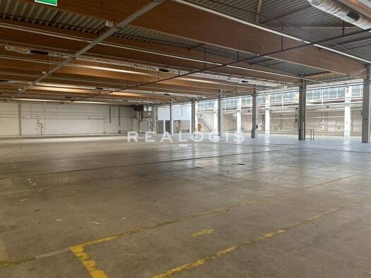 Halle/Industriefläche zur Miete 7.000 m² Lagerfläche teilbar ab 3.000 m² Innenstadt Hof 95028