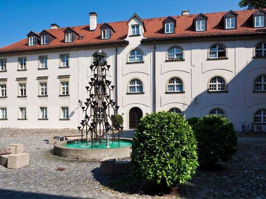 Wohnung zur Miete 844 € 2 Zimmer 69,2 m² 2. Geschoss frei ab 01.02.2026 Fischergasse 1 c Insel Lindau 88131