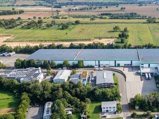 Lagerhalle zur Miete provisionsfrei 70.850 € 10.910 m² Lagerfläche teilbar ab 10.821 m² Unidekstraße 4 Gölshausen Bretten 75015