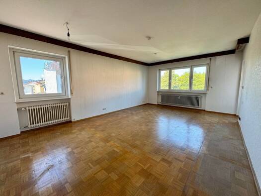 Wohnung zum Kauf 249.000 € 4 Zimmer 85 m² 2. Geschoss Traunreut Traunreut 83301