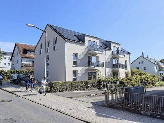 Wohnung zur Miete 1.454 € 4 Zimmer 82 m² 3. Geschoss frei ab 01.03.2026 Hermann-Geib-Straße 71 Kasernenviertel Regensburg 93053