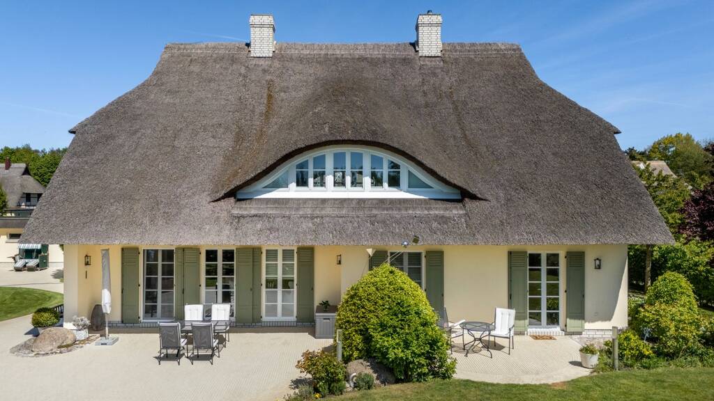 Einfamilienhaus zum Kauf 1.695.000 € 7 Zimmer 275 m² 1.526 m² Grundstück Zingst 18374