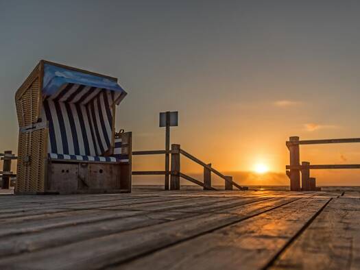 Hotel zum Kauf 2.245 m² Grundstück Sankt Peter-Ording 25826