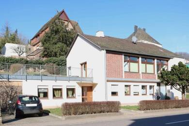 Mehrfamilienhaus zum Kauf 450.000 € 9 Zimmer 229 m² 847 m² Grundstück Saarburg Saarburg 54439