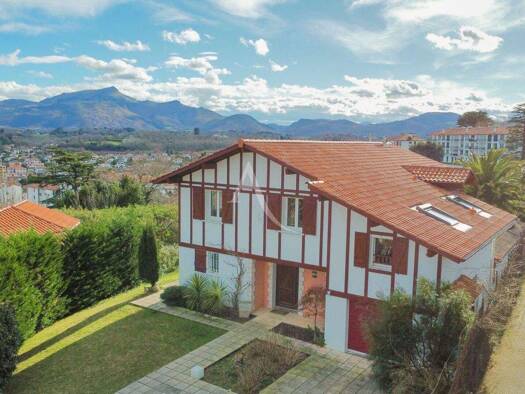 Einfamilienhaus zum Kauf 2.184.000 € 5 Zimmer 250 m² 1.678 m² Grundstück Nord CIBOURE 64500