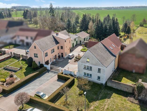 Haus zum Kauf 390.000 € 18 Zimmer 501 m² 4.054 m² Grundstück Kleinhelmsdorf Osterfeld 06721