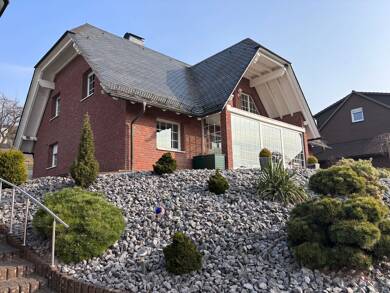 Einfamilienhaus zum Kauf 539.000 € 8 Zimmer 290 m² 750 m² Grundstück Wiesenbach Breidenbach 35236