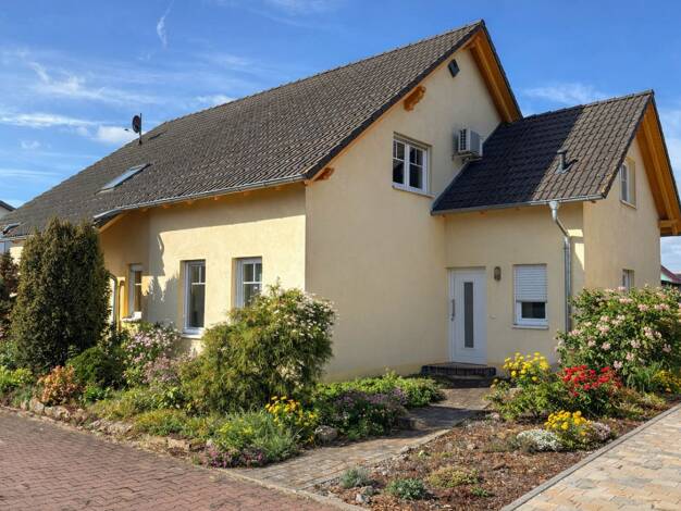 Einfamilienhaus zum Kauf 510.000 € 8 Zimmer 214 m² 750 m² Grundstück Kirchheim Amt Wachsenburg 99334