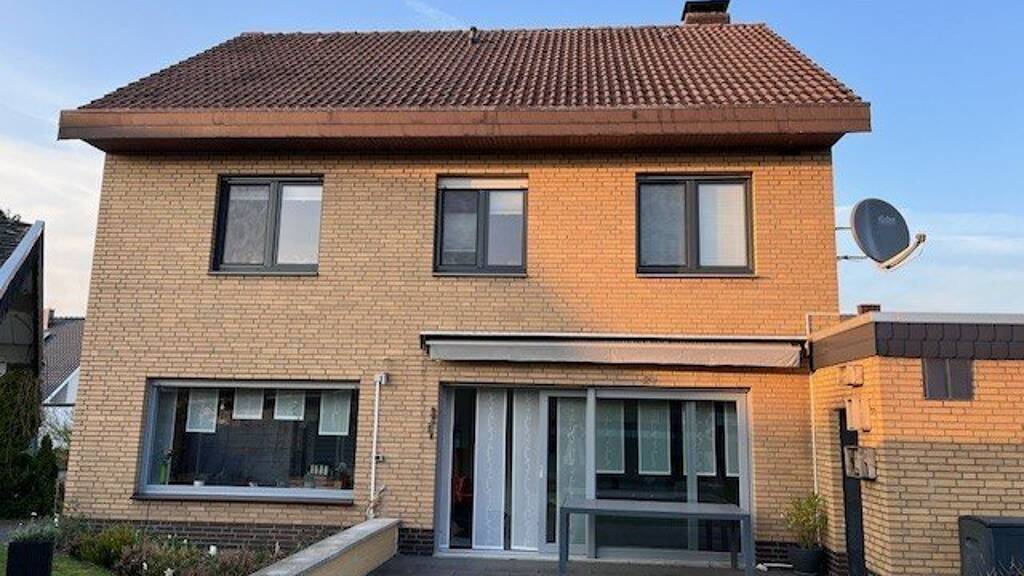 Einfamilienhaus zum Kauf 395.000 € 7 Zimmer 166 m² 505 m² Grundstück Greffen Harsewinkel 33428