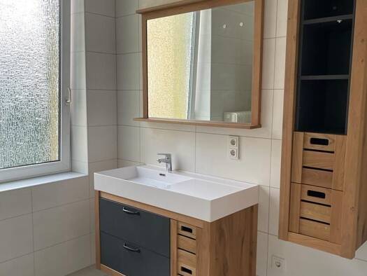 Wohnung zur Miete 1.000 € 3 Zimmer 100 m² Geschoss 2/3 frei ab 01.09.2026 Duissern Duisburg-Mitte 47058