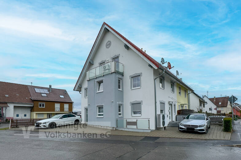 Doppelhaushälfte zum Kauf 525.000 € 8 Zimmer 165,6 m² 321 m² Grundstück Oberndorf Rottenburg 72108