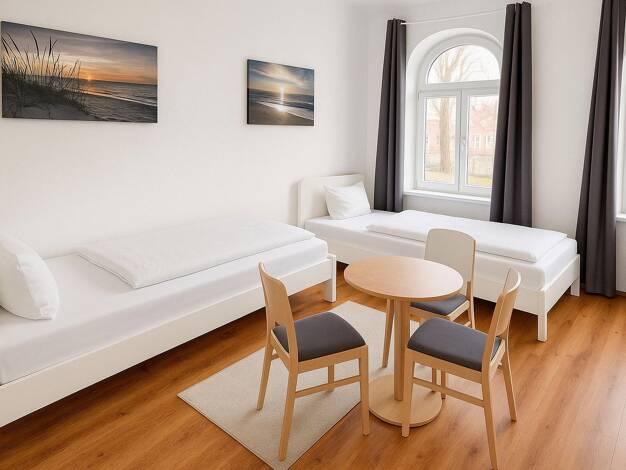 Wohnung zur Miete 700 € 3 Zimmer 68 m² EG Schlosserstraße 15 Lutherplatz Halle (Saale) 06112