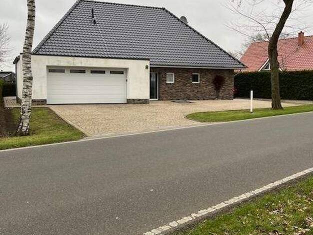 Einfamilienhaus zum Kauf 489.000 € 8 Zimmer 230 m² 1.184 m² Grundstück Neurhederstraße 14c Rhede 26899