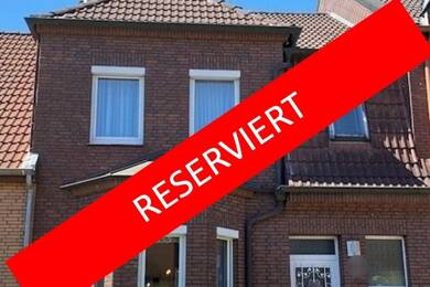 Reihenmittelhaus zum Kauf 219.000 € 5 Zimmer 137,9 m² 247 m² Grundstück frei ab sofort Bant Wilhelmshaven 26382