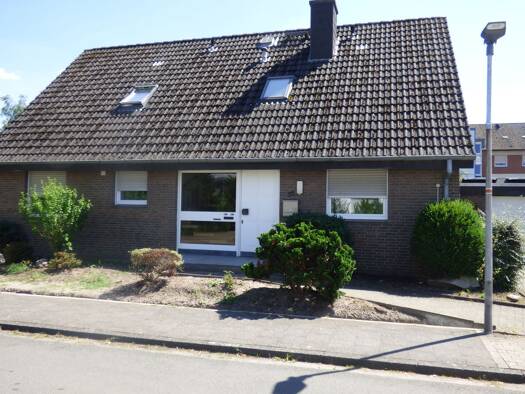 Haus zum Kauf 376.000 € 858 m² Grundstück Lienen 49536