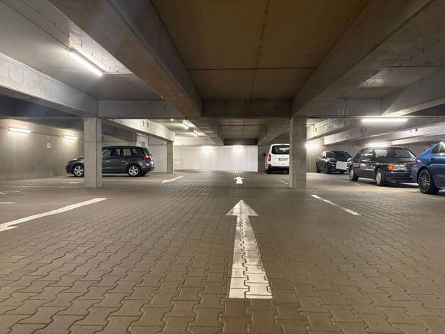 Tiefgaragenstellplatz zum Kauf 40.000 € Jahnallee 10 Zentrum-West Mitte 04109