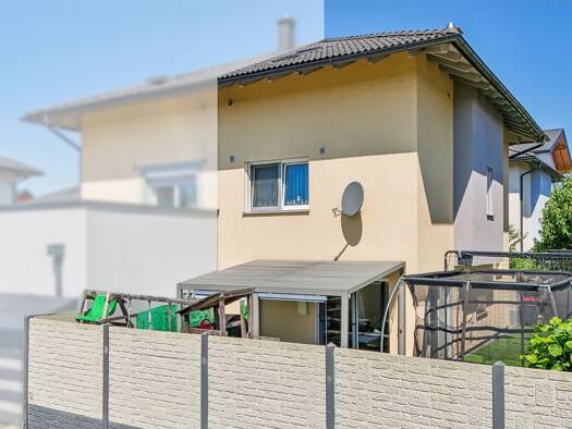 Doppelhaushälfte zum Kauf 319.950 € 5 Zimmer 119 m² 180 m² Grundstück Mattighofen 5230