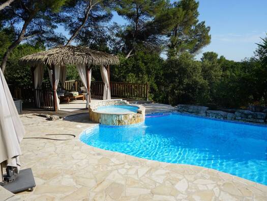 Einfamilienhaus zum Kauf 1.499.000 € 191 m² 1.750 m² Grundstück Sud Roquefort-les-Pins 06330