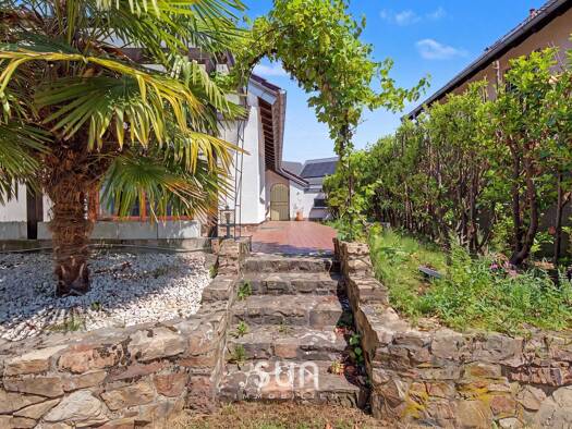 Einfamilienhaus zum Kauf 799.000 € 6 Zimmer 220 m² 700 m² Grundstück Eddersheim Hattersheim 65795