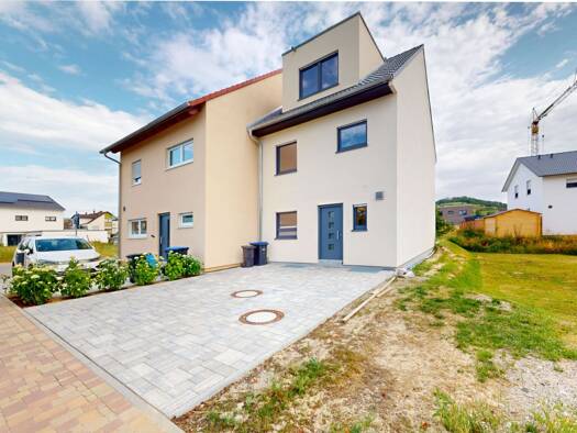 Reihenmittelhaus zum Kauf 585.000 € 5 Zimmer 129,2 m² 149 m² Grundstück Jechtingen Sasbach am Kaiserstuhl 79361