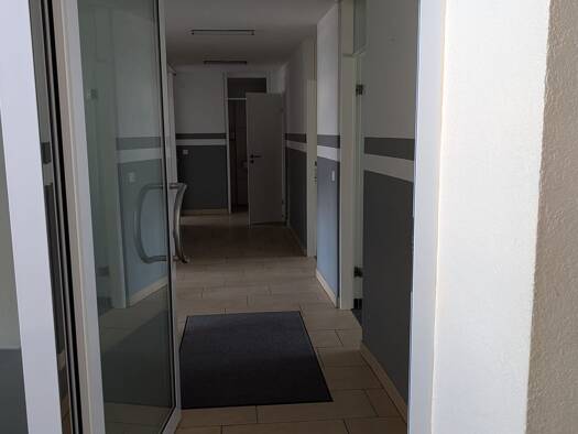 Bürofläche zur Miete provisionsfrei 7,94 € 4 Zimmer 107 m² Bürofläche Innenstadt Worms 67547