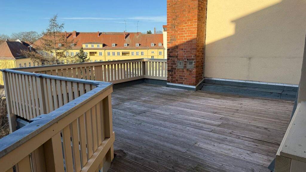 Wohnung zur Miete 897 € 5 Zimmer 128,1 m² 3. Geschoss frei ab sofort Friedrichplatz 7 Torgau 04860