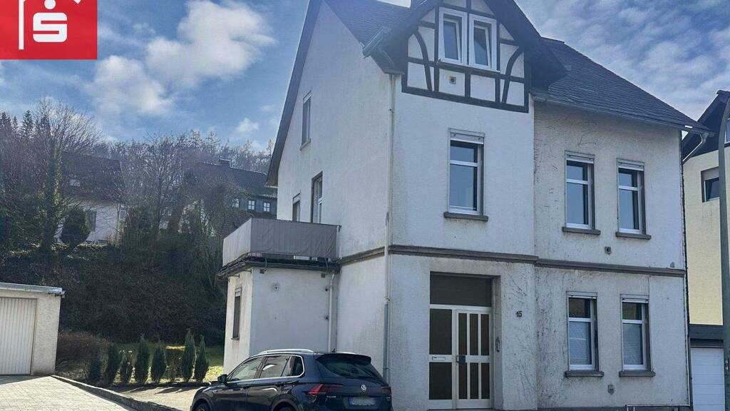 Mehrfamilienhaus zum Kauf 210.000 € 7 Zimmer 199,5 m² 664 m² Grundstück Wehrstapel Meschede 59872