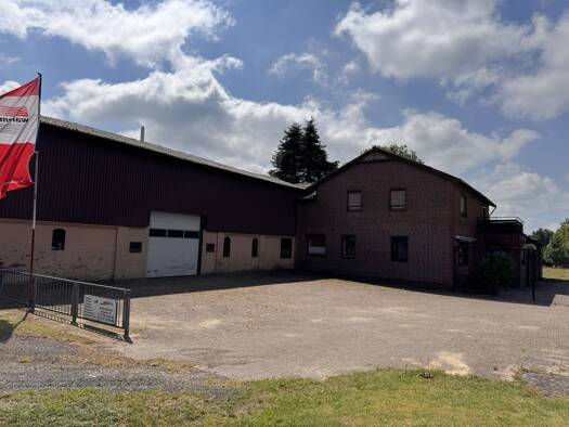 Einfamilienhaus zum Kauf 249.500 € 8 Zimmer 229,1 m² 5.871 m² Grundstück Großenrade 25712