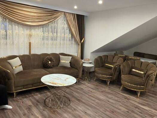 Wohnung zur Miete 1.100 € 3 Zimmer 85 m² Geschoss 1/2 frei ab 01.12.2025 Neustadt Neustadt a.d.Donau 93333