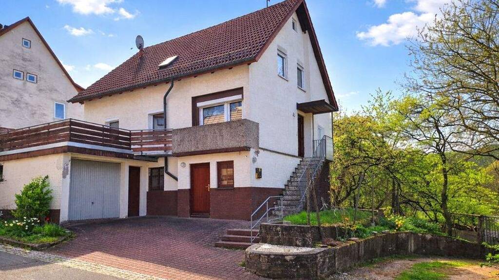 Einfamilienhaus zum Kauf 199.000 € 7 Zimmer 110 m² 200 m² Grundstück Rittersbach Elztal / Rittersbach 74834