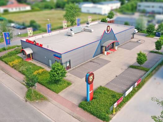 Lagerhalle zum Kauf 1.725.000 € Reinfeld 23858