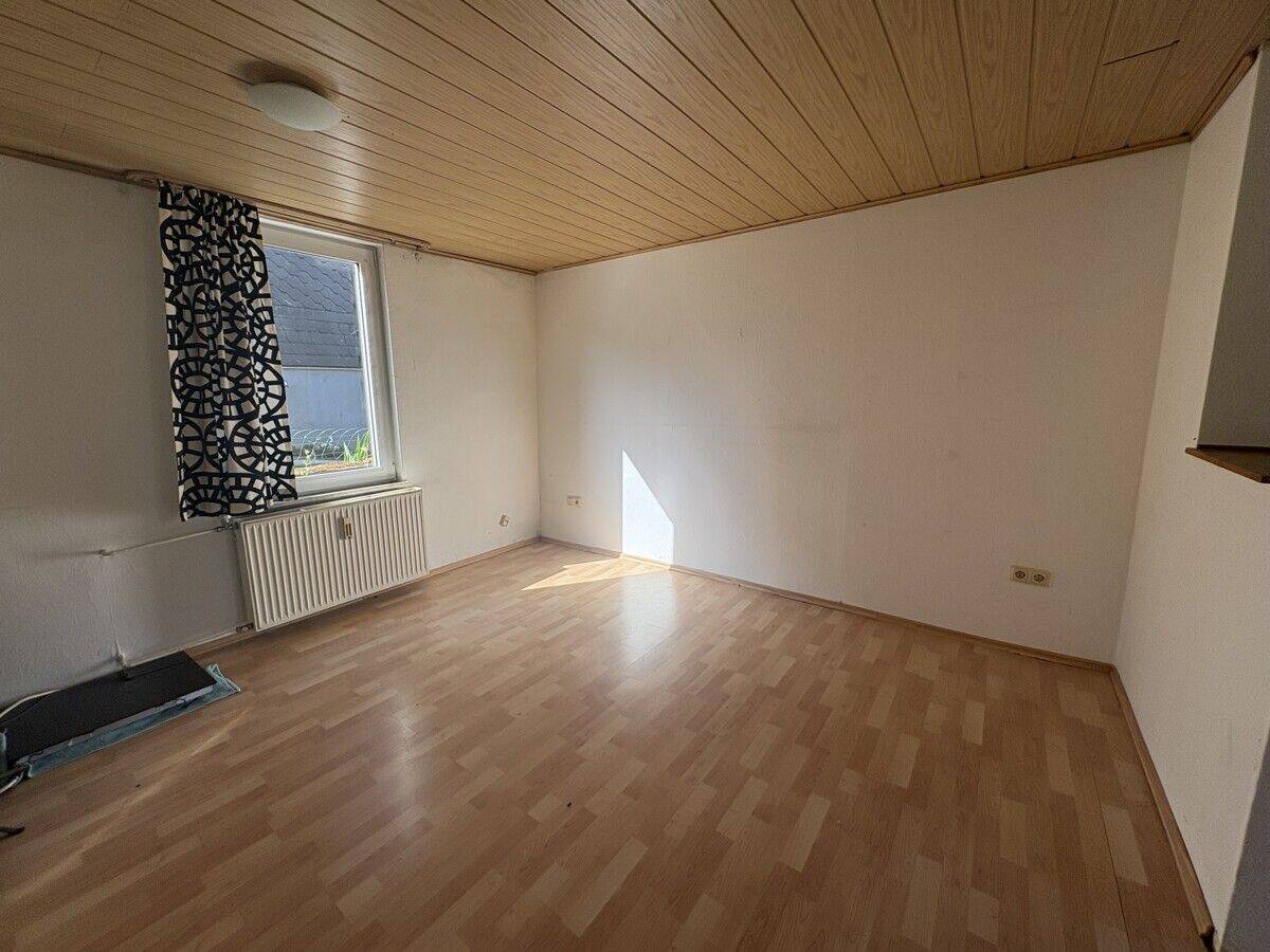 Haus – Neunkirchen, Kreis Siegen-Wittgenstein - Mehr