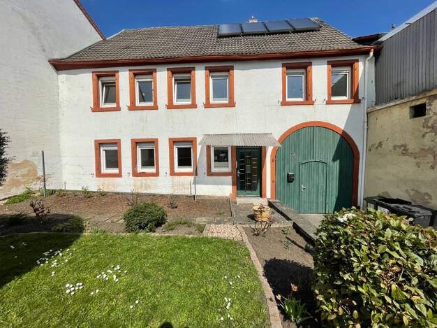 Einfamilienhaus zum Kauf 299.000 € 6 Zimmer 123 m² 220 m² Grundstück Edenkoben 67480