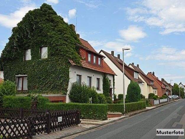 Mehrfamilienhaus zum Kauf 278.000 € 6 Zimmer 164 m² 3.162 m² Grundstück Obbach 97502