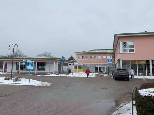 Praxis zur Miete provisionsfrei 267 € 43 m² Bürofläche Schulstraße 12B Hoyerswerda 02977