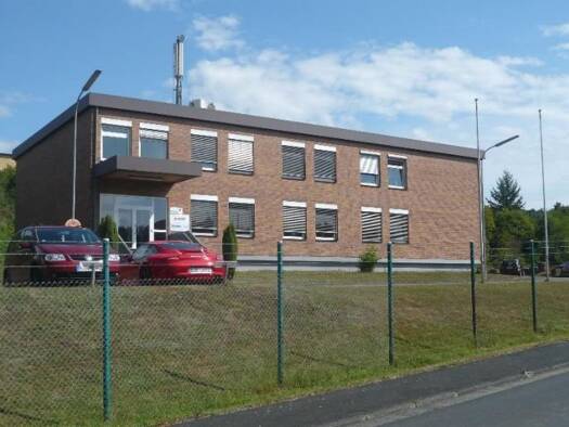 Bürofläche zur Miete provisionsfrei 4,08 € 8 Zimmer 376 m² Bürofläche Hohe Straße 200 Seelbach Herborn 35745