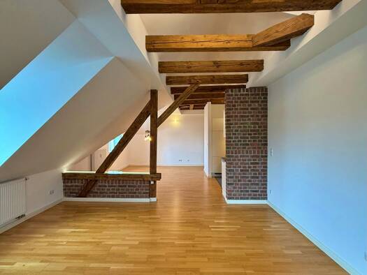 Wohnung zur Miete 1.050 € 2 Zimmer 70 m² Geschoss 3/4 frei ab 01.09.2026 West Landshut 84034