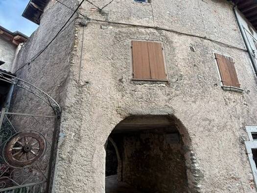 Haus zum Kauf 60.000 € 3 Zimmer frei ab sofort Tremosine Pregasio 25010