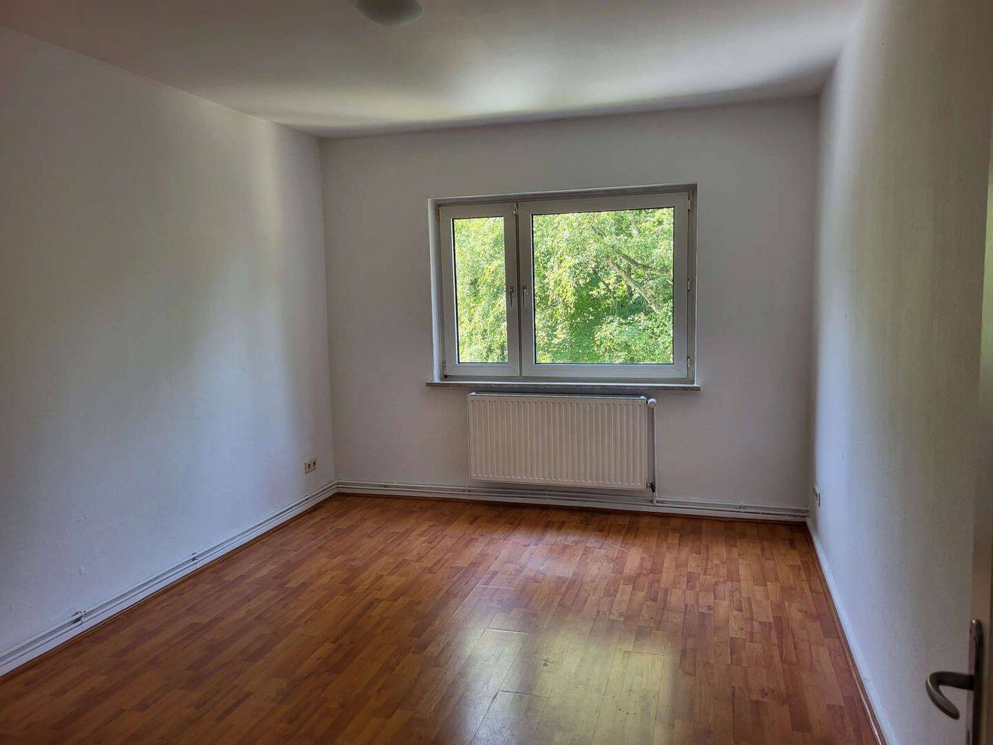 Schöne 2-Zimmer-Wohnung in zentraler Lage – Hamburg – Vorschaubild 2