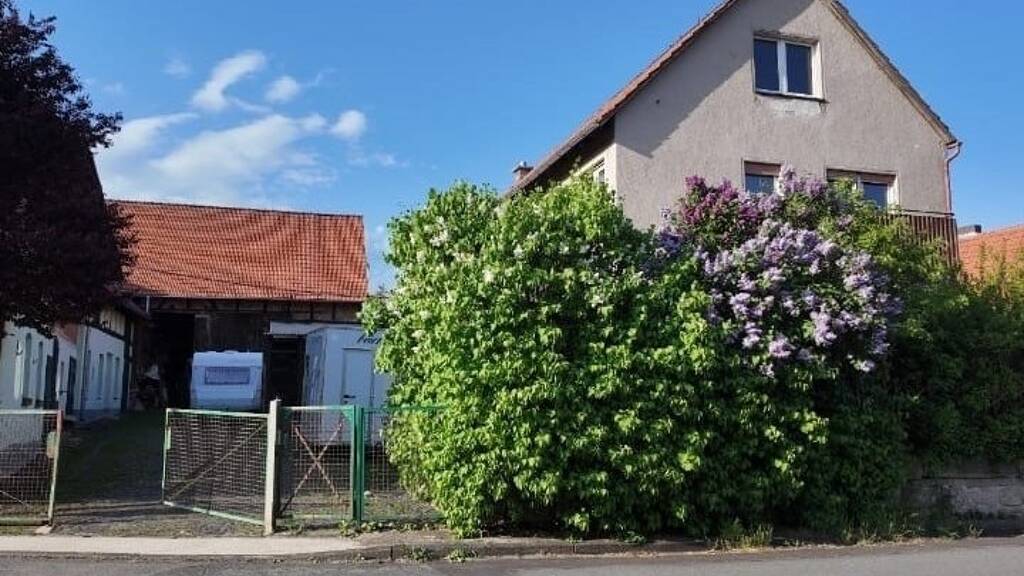 Einfamilienhaus zum Kauf provisionsfrei 175.000 € 7 Zimmer 190 m² 1.518 m² Grundstück Friedrichstr. 5 Archfeld Herleshausen 37293