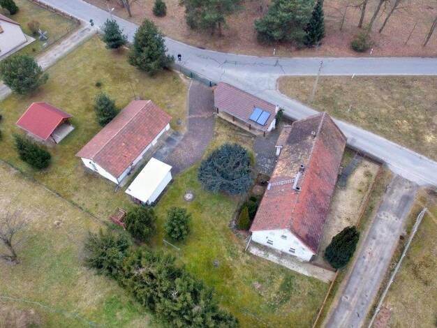 Einfamilienhaus zum Kauf 119.000 € 4 Zimmer 110 m² 1.688 m² Grundstück Hähnichen 02923